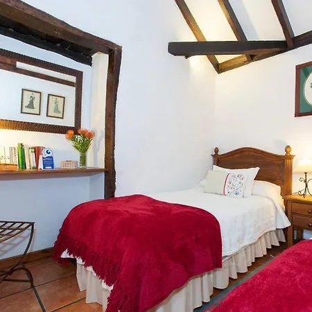Holiday home Rural Llanadas
